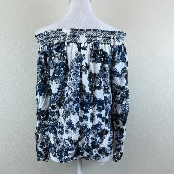 Parker Blue and White Floral Smocked 3/4 Sleeve Off Shoulder Blouse Size Medium - Picture 4 of 8